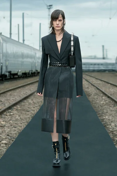 Look 41